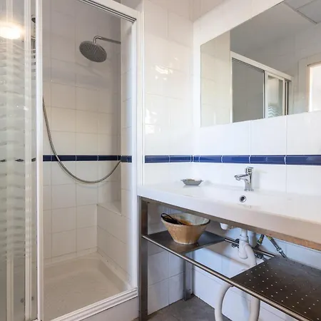 Apartment En Primera Linea De Playa Con Piscina *